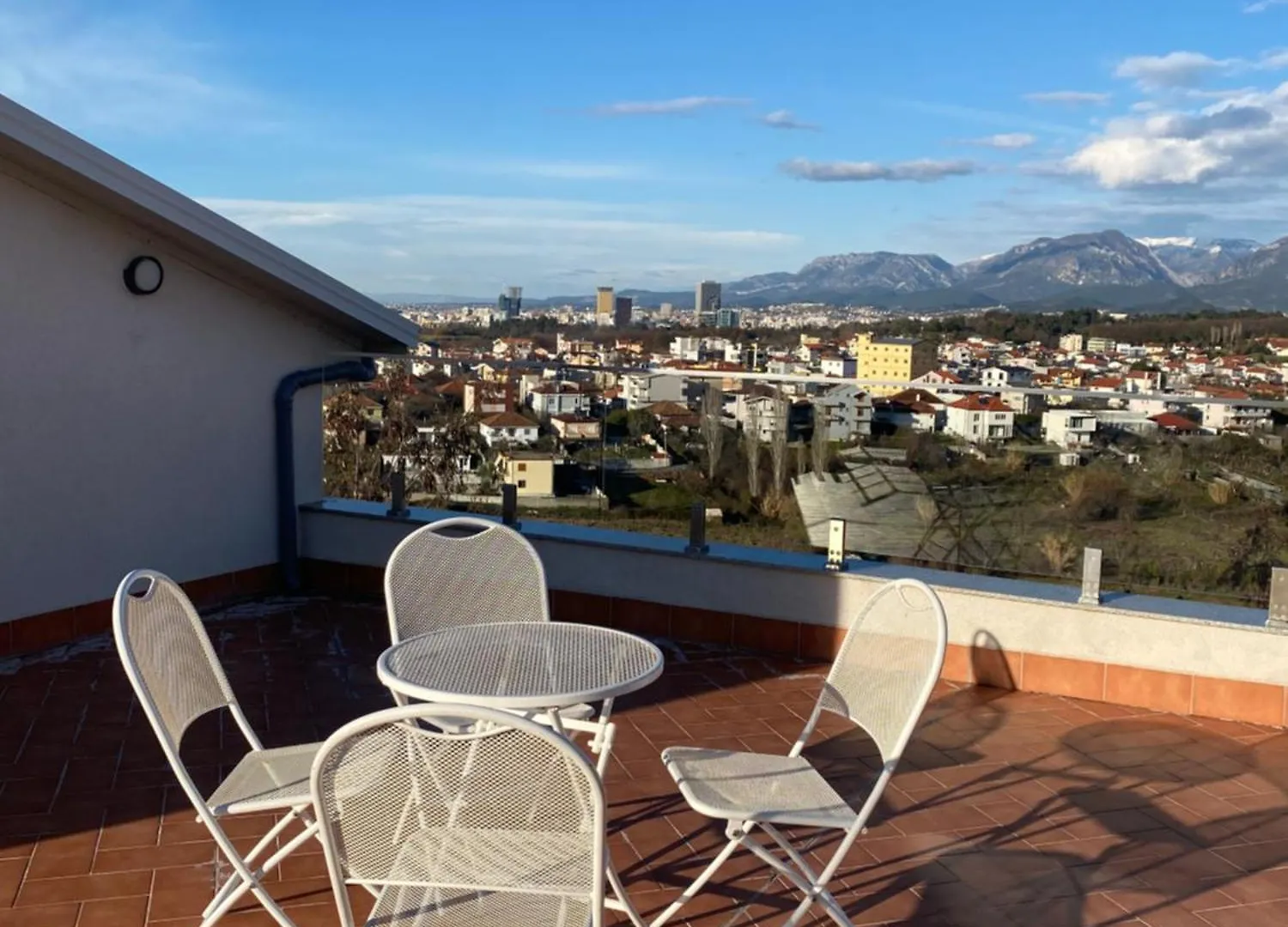 Villa 35 Tirana Apartment